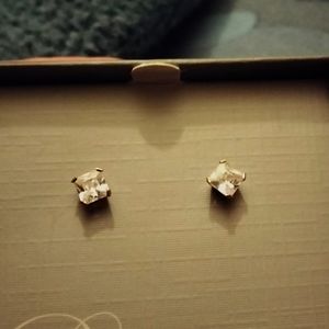 1/2ct 10kt yellow gold Earrings (Sold!!)